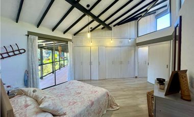 Casa En Arriendo en Envigado Alto de Palmas