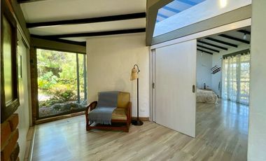 Casa En Arriendo en Envigado Alto de Palmas