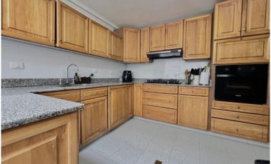 Casa Campestre En Venta, San Lucas - Poblado