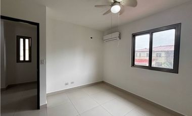 CASA EN VENTA WOODLANDS PANAM PACFICO
