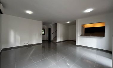 CASA EN VENTA WOODLANDS PANAM PACFICO