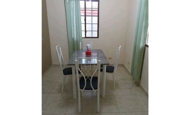 ALQUILER CASA SEMI-AMOBLADA PENONOMÉ