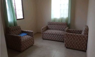 ALQUILER CASA SEMI-AMOBLADA PENONOMÉ
