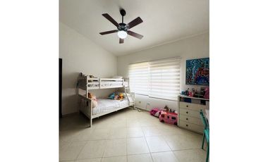CASA COSTA SERENA - VENTA/ALQUILER