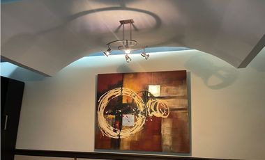 Se Alquila Oficinia Amueblada en Avenida Balboa