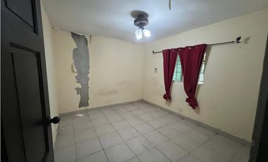 SEA CONFIABLE VENDE ESPACIOSA CASA CON PISCINA EN ALBROOK