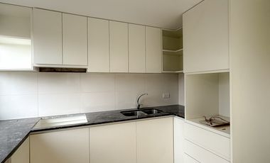 Duplex 3 amb con jardin moderno Villa Primera
