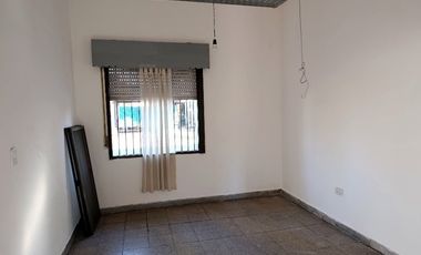 Departamento Tipo Casa en alquiler en Burzaco Oeste