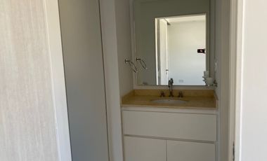 Departamento en alquiler de 1 dormitorio c/ cochera en Centro
