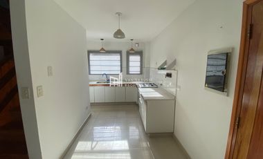 Casa en alquiler de 3 dormitorios c/ cochera en Matheu