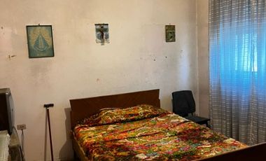 Casa con Departamento en venta en Lanus Oeste