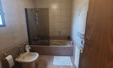 venta de casa 4 amb ramos mejia  c/patio