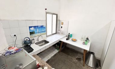 Casa de 4 amb en Villa Adelina cochera A REMODELAR