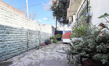 Casa de 4 amb en Villa Adelina cochera A REMODELAR