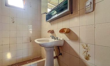 VENTA CASA A RECICLAR 2 AMB, BARRIO AEROPARQUE