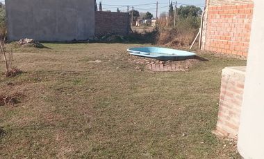 VENTA CASA A ESTRENAR CON PILETA EN SAUCE
