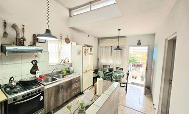 Galpón en venta + local + casa 3 amb San Andrés