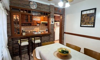 Venta Departamento 3 amb con cochera en San Isidro