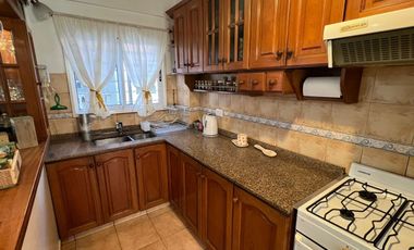 Venta Departamento 3 amb con cochera en San Isidro