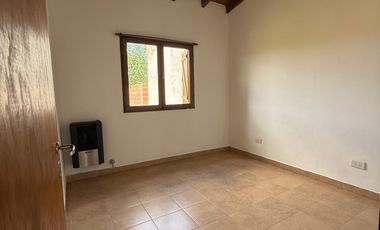 Casa 4 Amb Excelente Estado - Coronel Vidal - Apta Credito