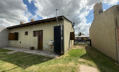 Casa 4 Amb Excelente Estado - Coronel Vidal - Apta Credito