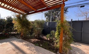 Casa en Arriendo en hernando de magallanes con colon