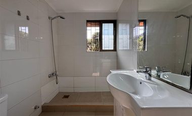 Casa en Arriendo en hernando de magallanes con colon