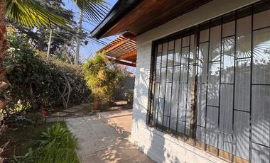 Casa en Arriendo en hernando de magallanes con colon