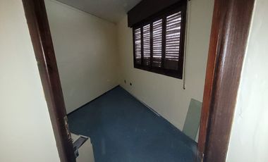 OFICINAS USO COMERCIAL O PROFESIONAL EN ALQUILER