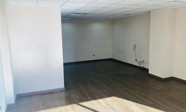 Oficina en Arriendo en Providencia con Padre Mariano