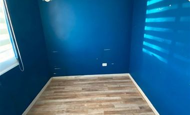 Casa en Arriendo en av los notros 1569