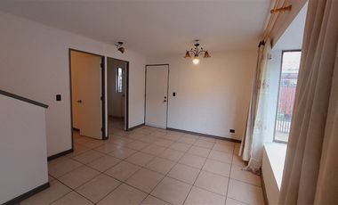 Casa en Venta en Villa Viña Casas Blancas, sector residencial, conexión Ruta 5