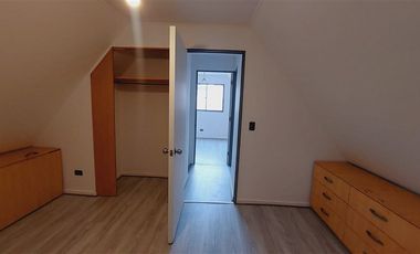 Casa en Venta en Villa Viña Casas Blancas, sector residencial, conexión Ruta 5