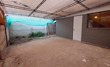 Casa en Venta en Villa Viña Casas Blancas, sector residencial, conexión Ruta 5