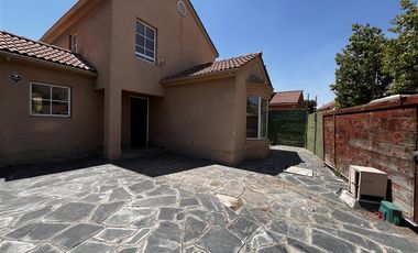 Casa en Venta en Villa La Fuente 1374