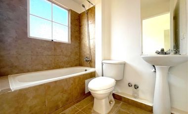 Casa en Venta en Villa La Fuente 1374