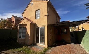 Casa en Venta en Villa La Fuente 1374