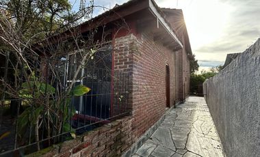 VENTA CHALET QUINCHO GARAJE EL GROSELLAR