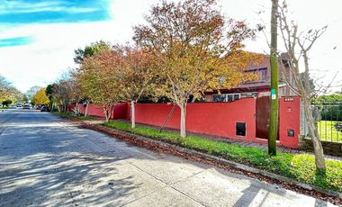 VENTA CHALET QUINCHO GARAJE EL GROSELLAR