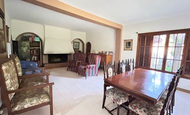 VENTA CHALET QUINCHO GARAJE EL GROSELLAR