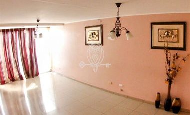 Casa en Venta en Caracoles #3169