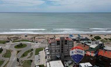 Departamento 4 ambientes Frente al Mar- Pinamar