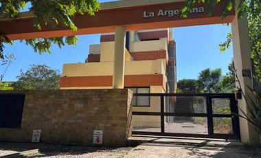 VENTA DEPARTAMENTO 2 AMBIENTES CERCA DEL MAR