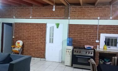 VENTA-CASA 1 DORMITORIO - SAN PATRICIO DEL CHAÑAR