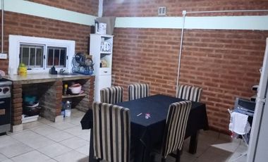 VENTA-CASA 1 DORMITORIO - SAN PATRICIO DEL CHAÑAR