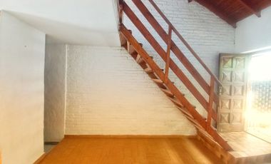 Venta Duplex Castelar Norte 2 ambientes con patio