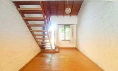 Venta Duplex Castelar Norte 2 ambientes con patio
