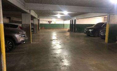 COCHERAS VENTA VICENTE LOPEZ, CUBIERTAS EN BLOQUE