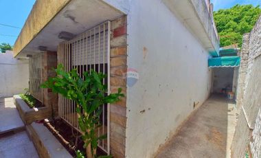 PH en venta BERAZATEGUI 3 AMBIENTES COCHERA