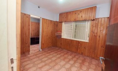 PH en venta BERAZATEGUI 3 AMBIENTES COCHERA